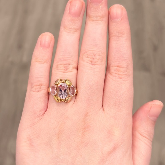 Black Hills Gold Pink Ice Ring: 10K solid yellow gold Size 7.25 - Picture 10 of 12